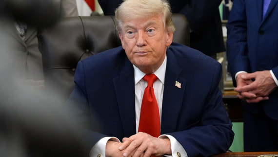Politico: чиновники из Катара убедили Трампа отказ