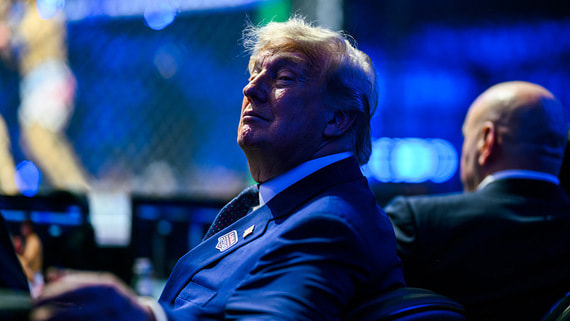 Бои перед Белым домом: как Трамп отметил 80-летие