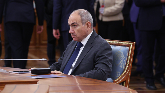 Пашинян счел «незаконной» новую оппозицию в парламенте Армении
