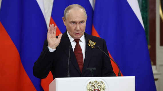 Путин поручил помочь пострадавшим во время удара ВСУ по автобусу с детьми