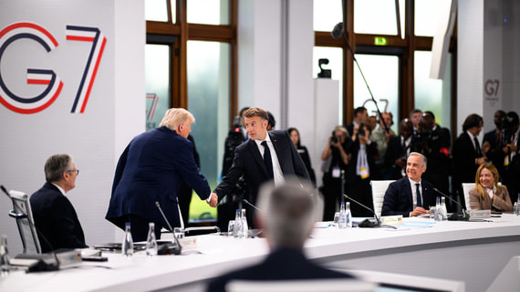 Макрон: Трамп изменил свое мнение по вопросу Украины
