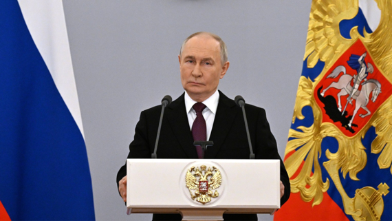 Путин: Киев ударами дронов хочет повлиять на энергоресурсы и турсезон в РФ