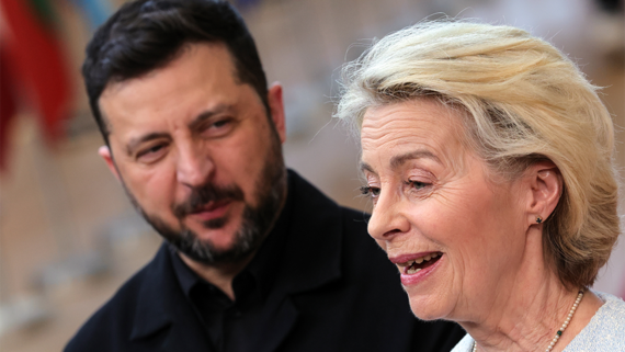BZ: против фон дер Ляйен начали проверку из-за переписки с Зеленским