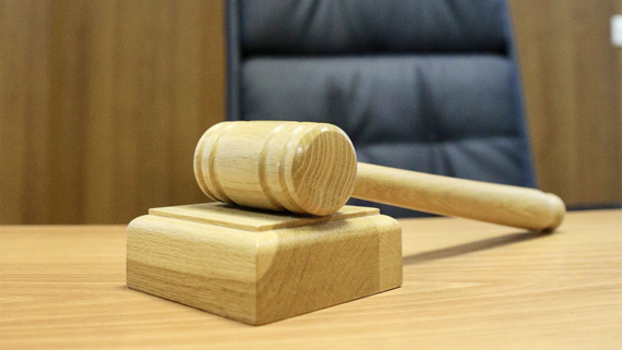Суд освободил из-под стражи девушку, сделавшую кальян на куличе