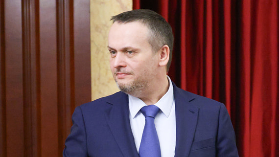 Никитин: условия для семей с детьми должны быть на всех вокзалах и в аэропортах