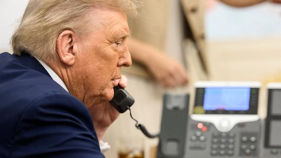 Трамп пообещал позвонить Путину