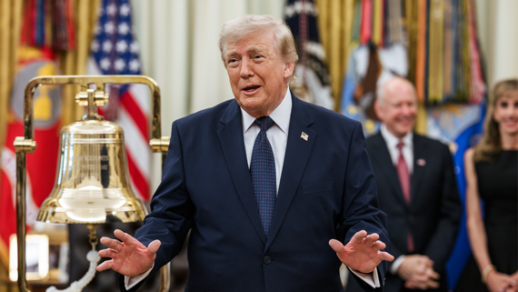 Трамп объявил о возобновлении морской блокады Ирана