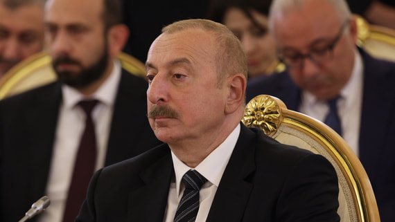 Алиев объявил Азербайджан средней державой