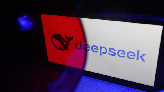 Топ-менеджера московской компании уволили за разглашение тайны через DeepSeek