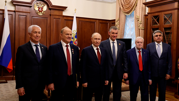 Путин отметил важность обновления Совфеда