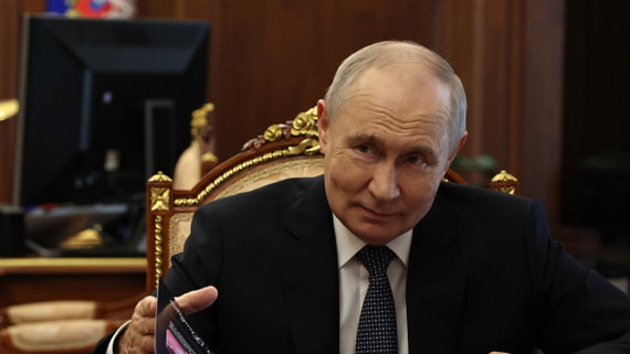 Путин встретился с полпредом ДФО