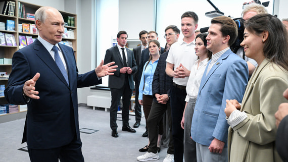 Путин призвал не допустить разделения на элиту и «нажимающих кнопки»