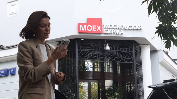 Мосбиржа не будет проводить допсессию выходного дня 15 и 16 августа