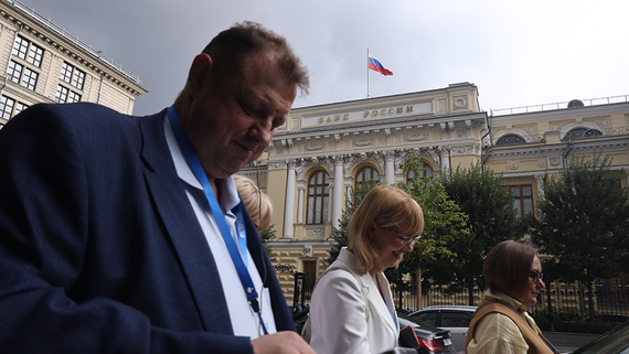 В ЦБ не считают драматичным снижение инвестиций в начале года