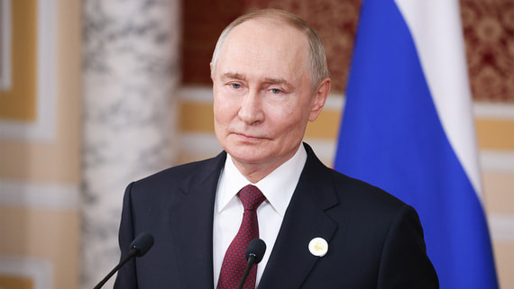 Путин традиционно окунулся в купель на Крещение