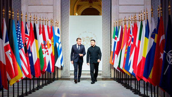 В ЕС рассматривают создание военного альянса без США