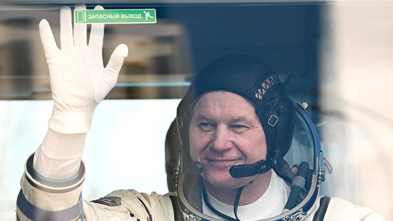 Космонавт Новицкий, снявшийся в Вызове, может пойти в Госдуму от КПРФ
