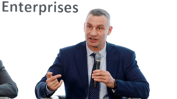 Железняк обвинил Кличко и Зеленского в катастрофической ситуации в Киеве