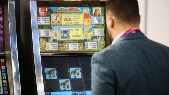 Песков подтвердил наличие инициативы о легализации онлайн-казино