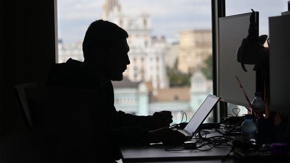 Медианная зарплата AI-инженера в РФ составила 220 000 рублей