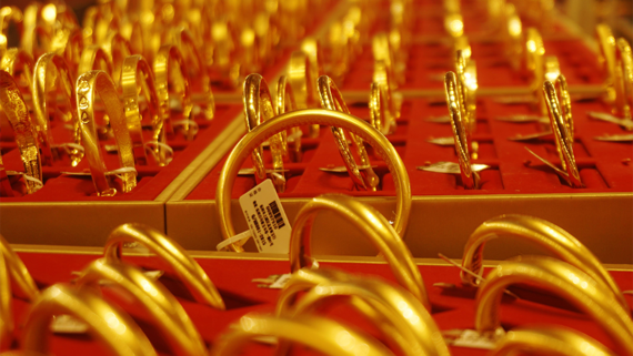 Минфин предложил ограничить физлицам вывоз золота за границу