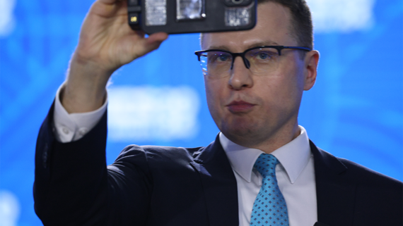 ЕС ввел санкции против журналистов Зарубина, Губерниева и Андреевой