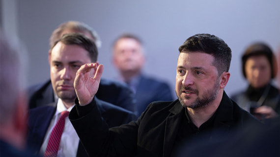 Зеленский: конфликт Украины и России необходимо завершить