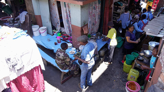 Три человека погибли, 28 000 пострадали от циклона «Фития» на Мадагаскаре