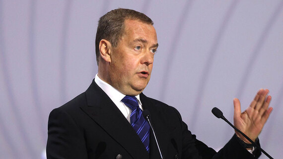 Медведев: прекращение ДСНВ не будет катастрофой, но должно всех насторожить