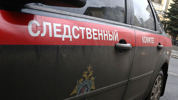 В Красноярском крае школьница напала на учителя и ранила ученицу