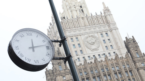 МИД РФ: США преднамеренно оставили без ответа предложения России по ДСНВ